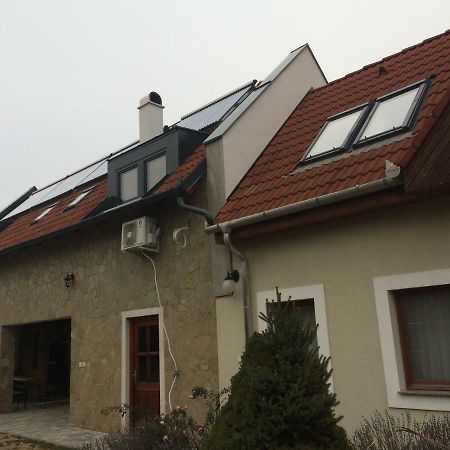 Ferienwohnung Vamosi Vendeghaz Nemesvámos Exterior foto