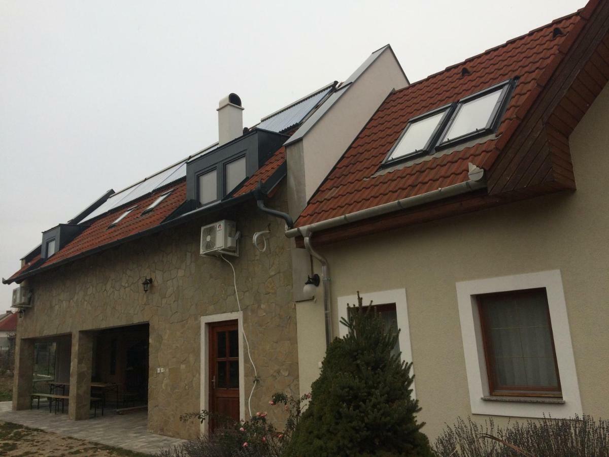 Ferienwohnung Vamosi Vendeghaz Nemesvámos Exterior foto